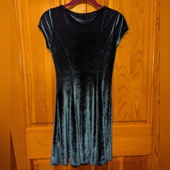 Kimchi Blue Velvet Mini Dress - Picture 2 of 6